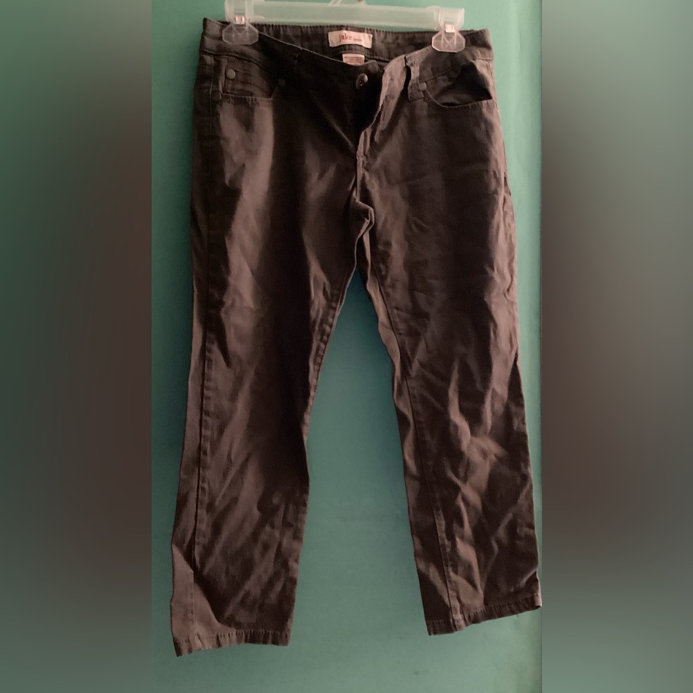Jake Jeans Bella Flap Pocket Capris Juniors Size 3